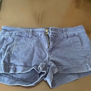 Women’s Size 6 Express Shorts. Periwinkle/blue color.
